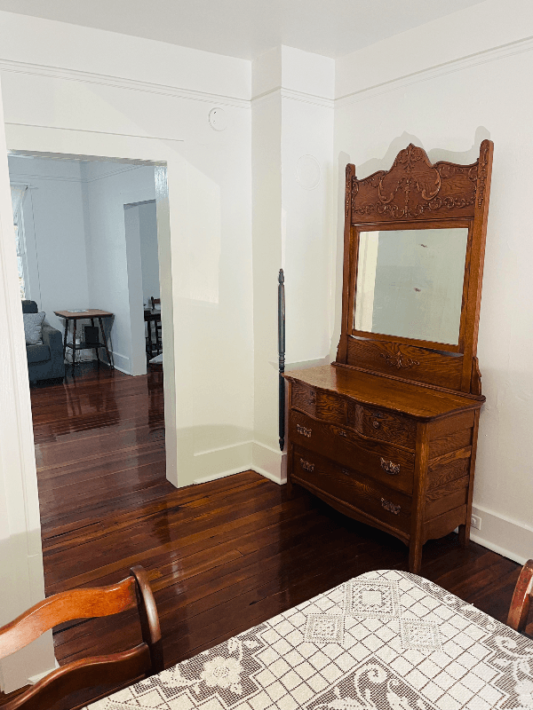 Gainesville House: 1124 NW 4th Street