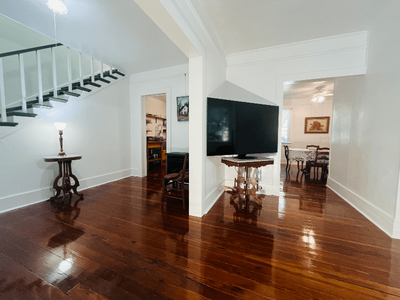 Gainesville House: 1124 NW 4th Street