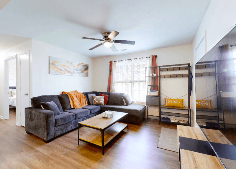 Clarkville Apartment: 253 White Oak Rd
