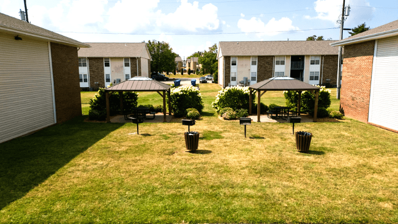 Clarkville Apartment: 253 White Oak Rd