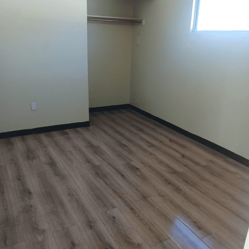 Akron Multiplex: 1331-1333 Thurston St