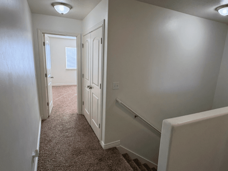 Saratoga Springs Townhome: 652 W Pimlico Dr