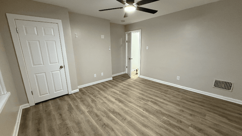 Columbus Townhome: 78 E Barthman Ave