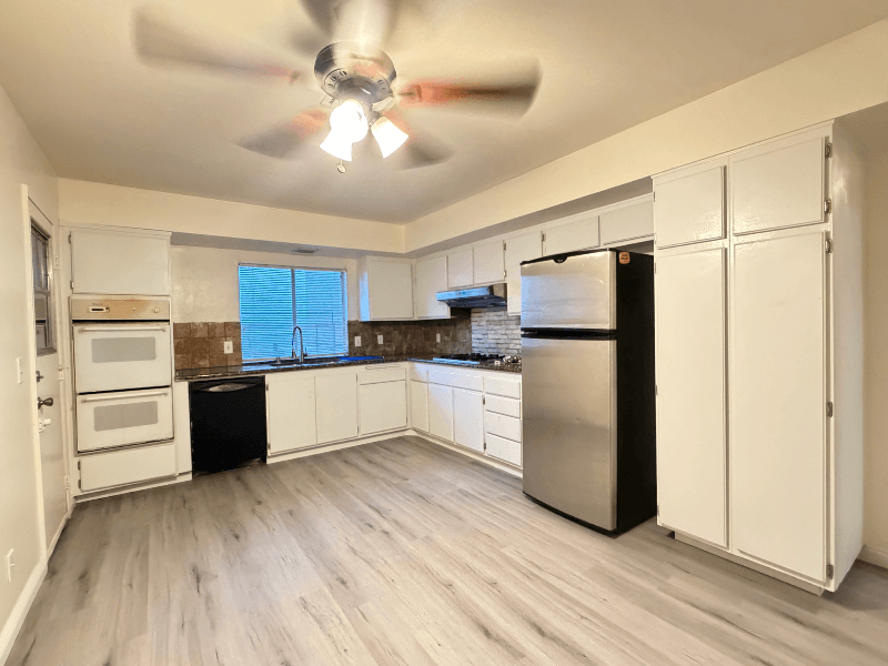 Las Vegas Single Room: 6802 W Bonillo Dr