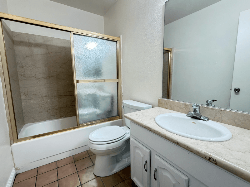 Las Vegas Single Room: 6802 W Bonillo Dr