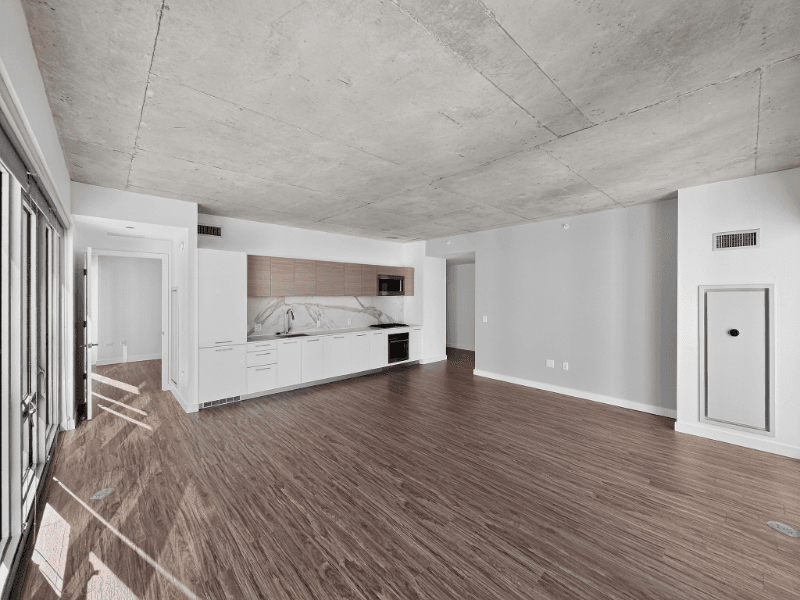 Chicago Condo: 167 N Desplaines
