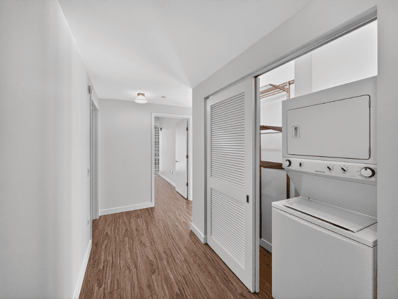 Chicago Condo: 167 N Desplaines