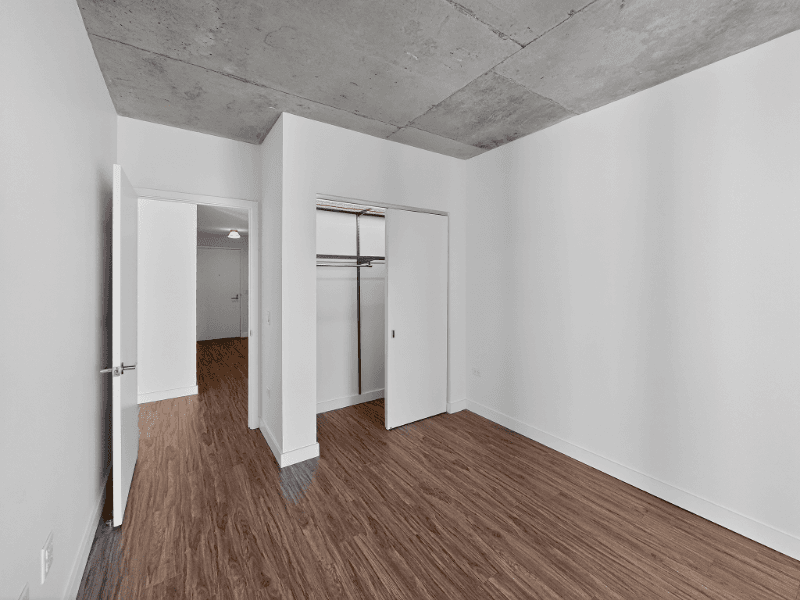 Chicago Condo: 167 N Desplaines
