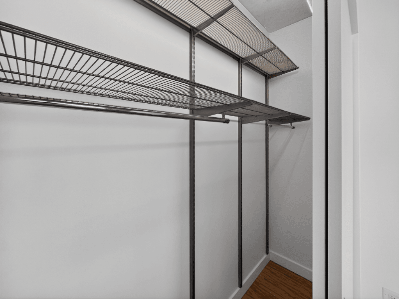 Chicago Condo: 167 N Desplaines