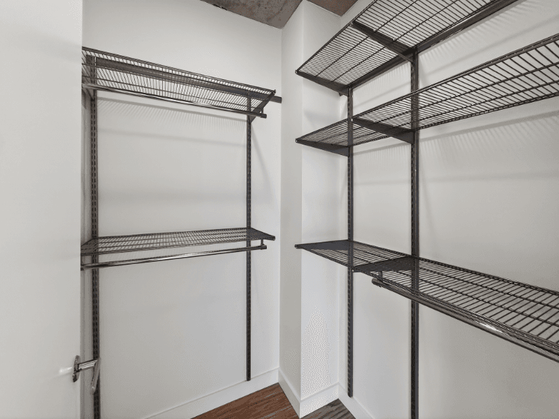 Chicago Condo: 167 N Desplaines