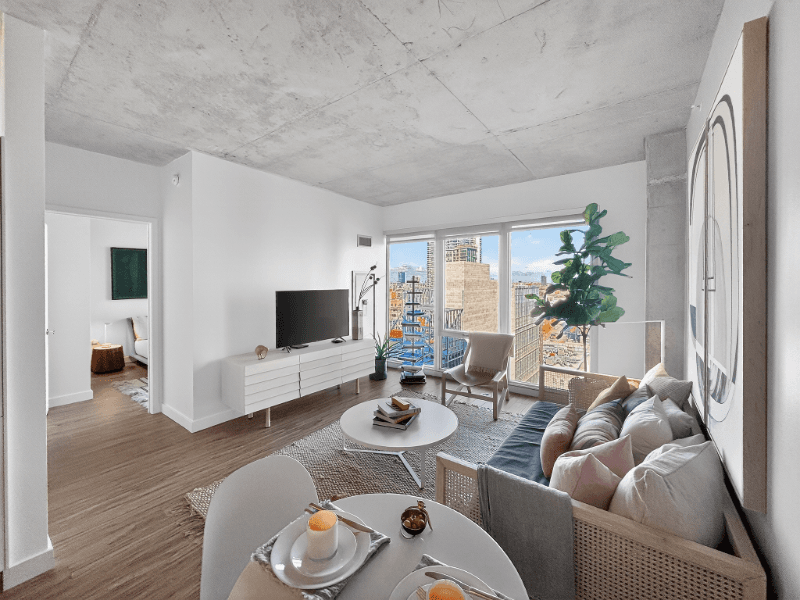 Chicago Condo: 167 N Desplaines St