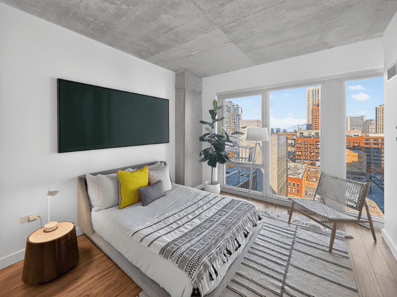 Chicago Condo: 167 N Desplaines St