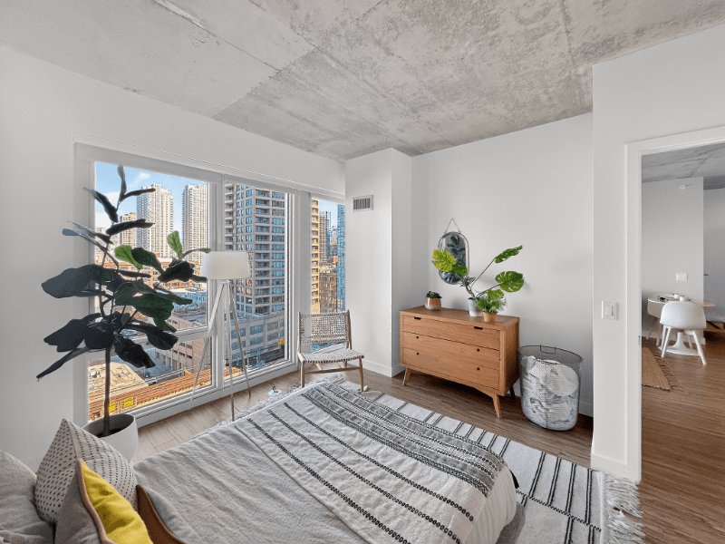 Chicago Condo: 167 N Desplaines St