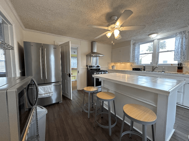DANVILLE House: 960 Vine Street