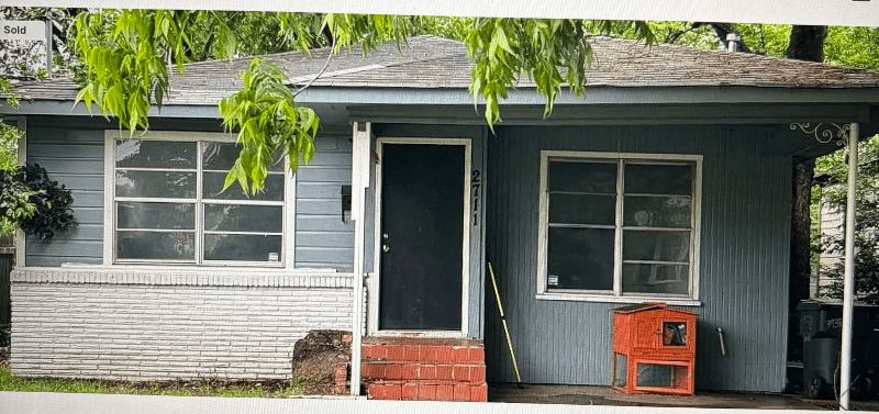 Shreveport House: 2711 Quinton St