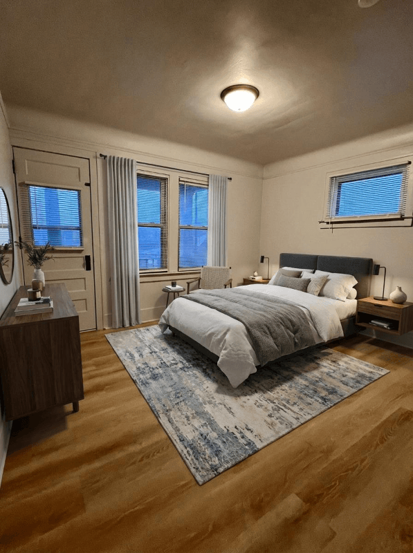 Lincoln Park Apartment: 1312 Hanford