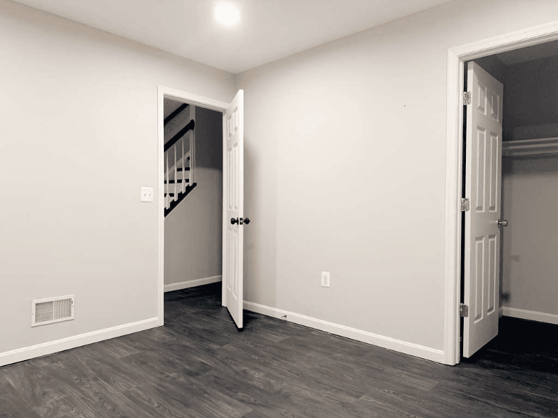 Stafford Townhome: 103 Hillside Ct
