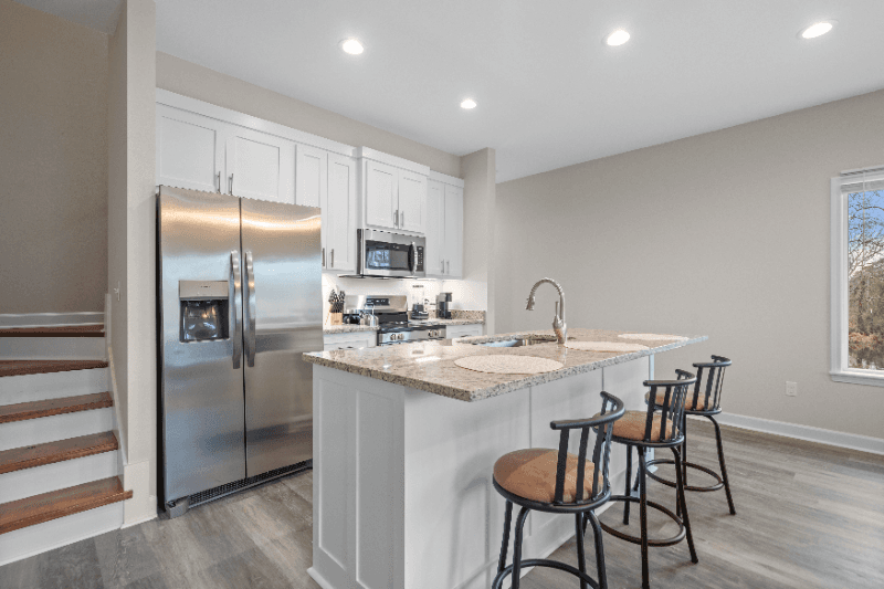 Hot Springs Townhome: 167 Pebble Beach Place