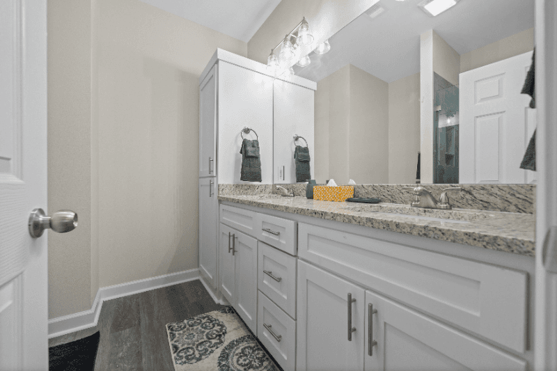 Hot Springs Townhome: 167 Pebble Beach Place