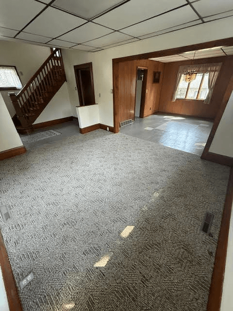 Cloquet House: 000 Maple