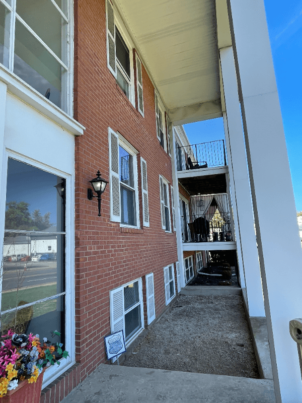 North Canton Apartment: 1145 South Main Street