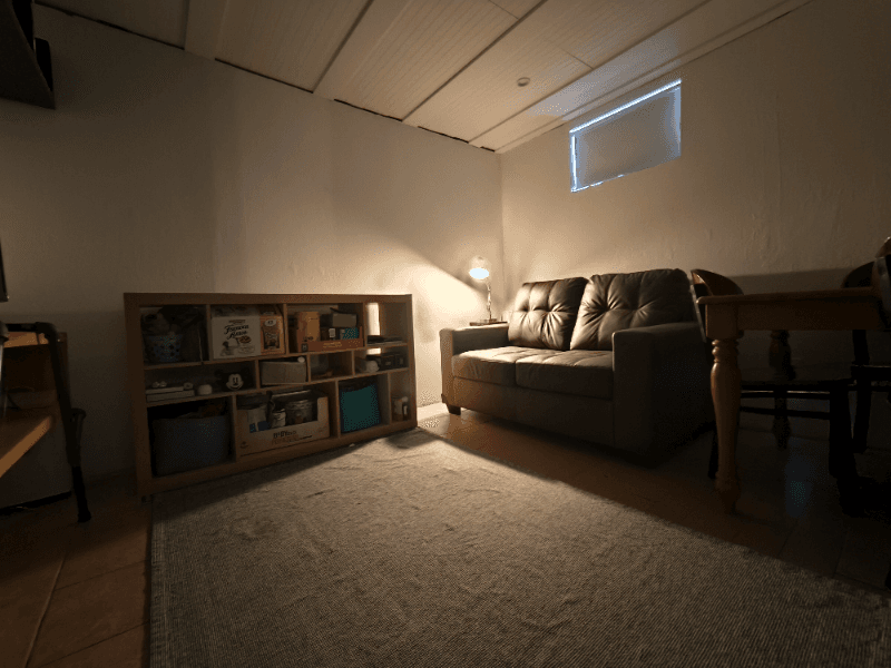 SLC Single Room: 1062 W 300 N