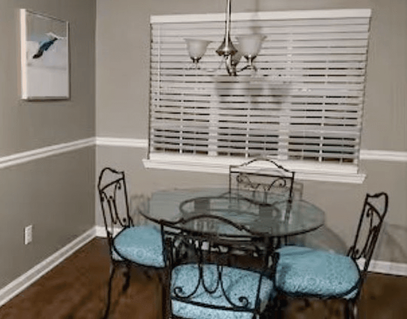 Covington Single Room: 1 Main St