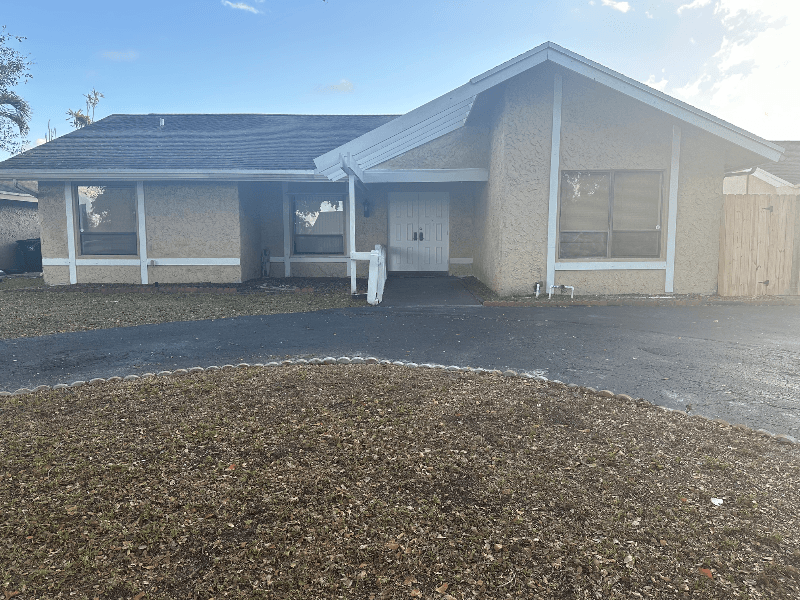 North Lauderdale House: 8208 SW 12th Pl
