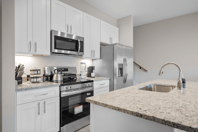 Hot Springs Townhome: 167 Pebble Beach Place