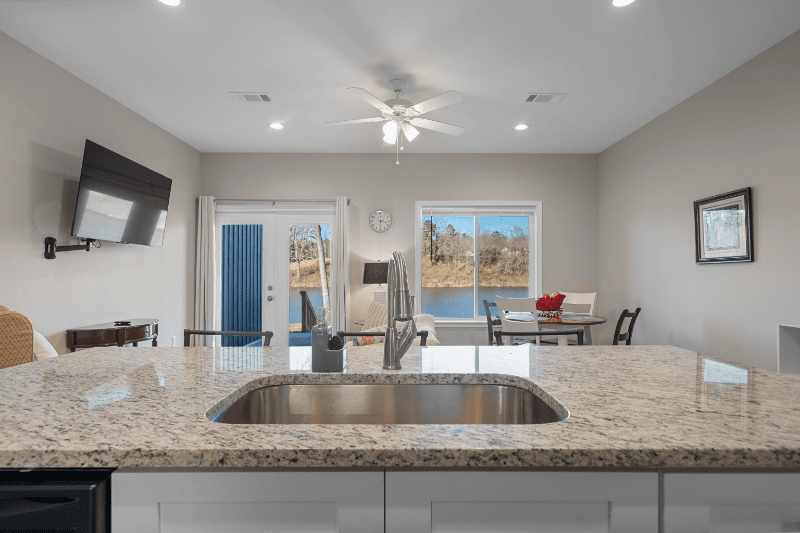 Hot Springs Townhome: 167 Pebble Beach Place