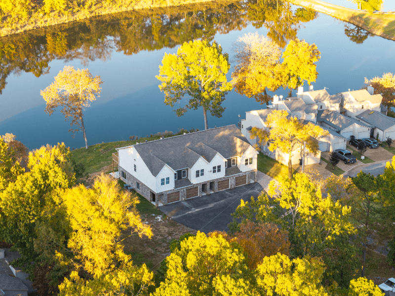Hot Springs Townhome: 167 Pebble Beach Place