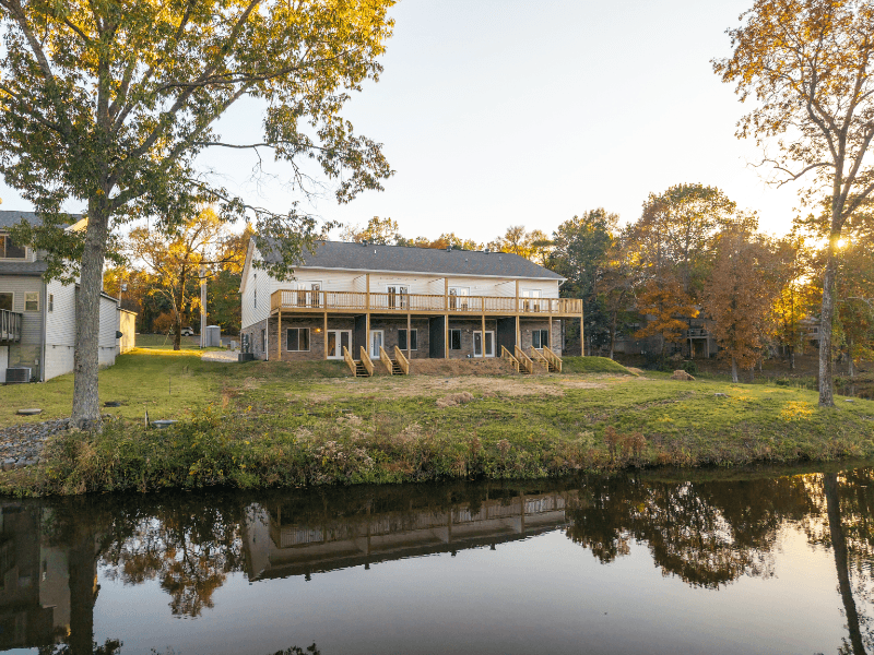 Hot Springs Townhome: 167 Pebble Beach Place