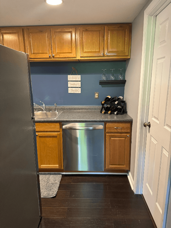Jefferson House: 3880B Point of Rocks Rd