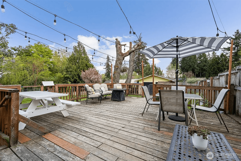 Kent Single Room: 13601 SE 266th St