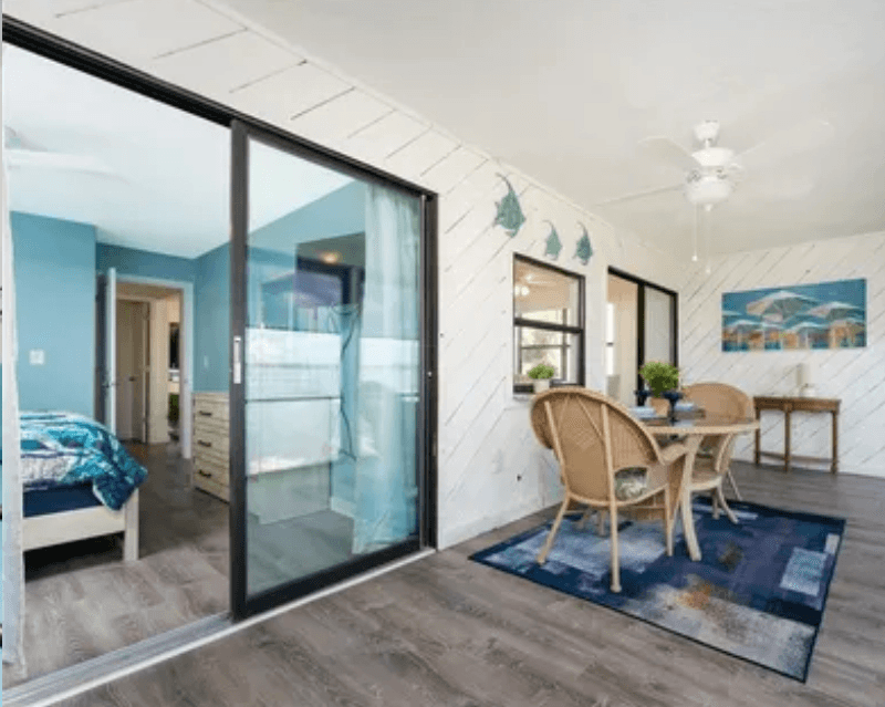Englewood Condo: 5041 N Beach Avenue