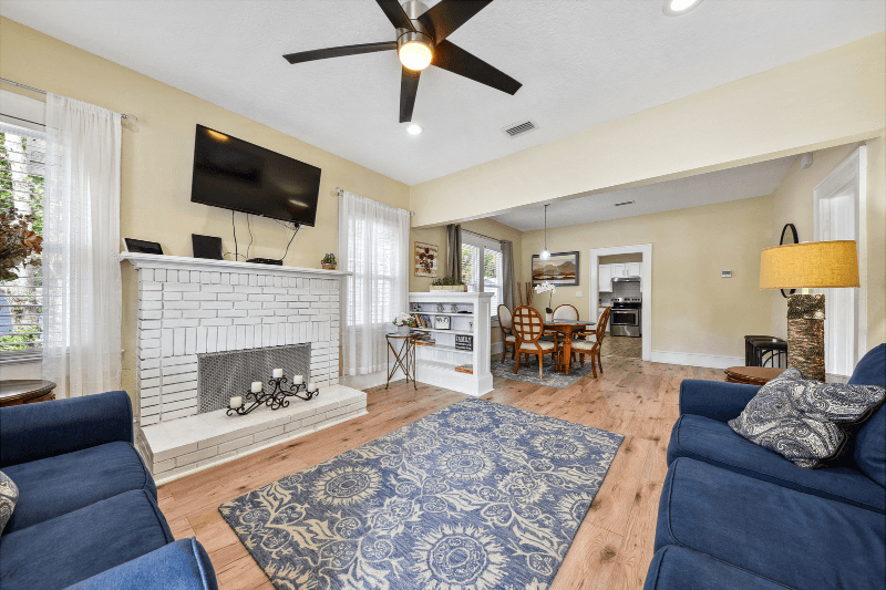 Jacksonville Other: 517 W 18th St