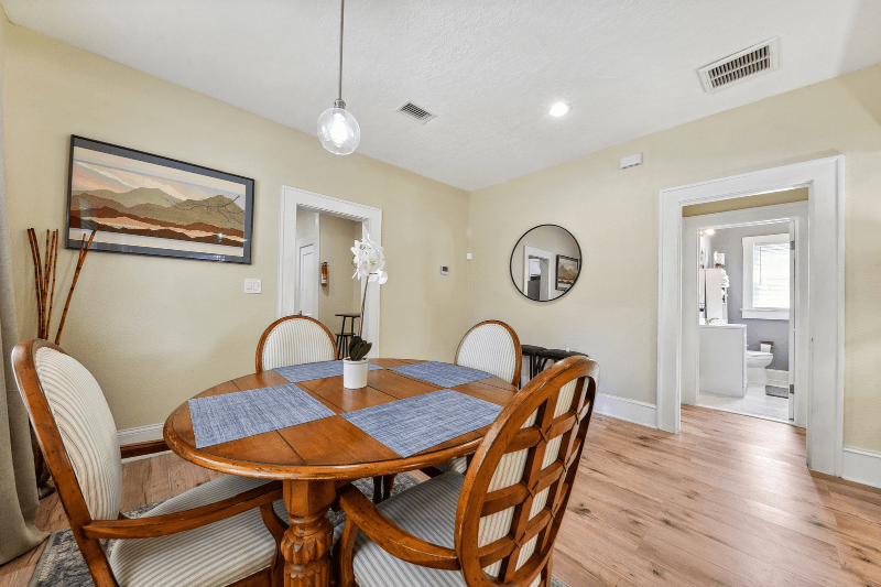 Jacksonville Other: 517 W 18th St