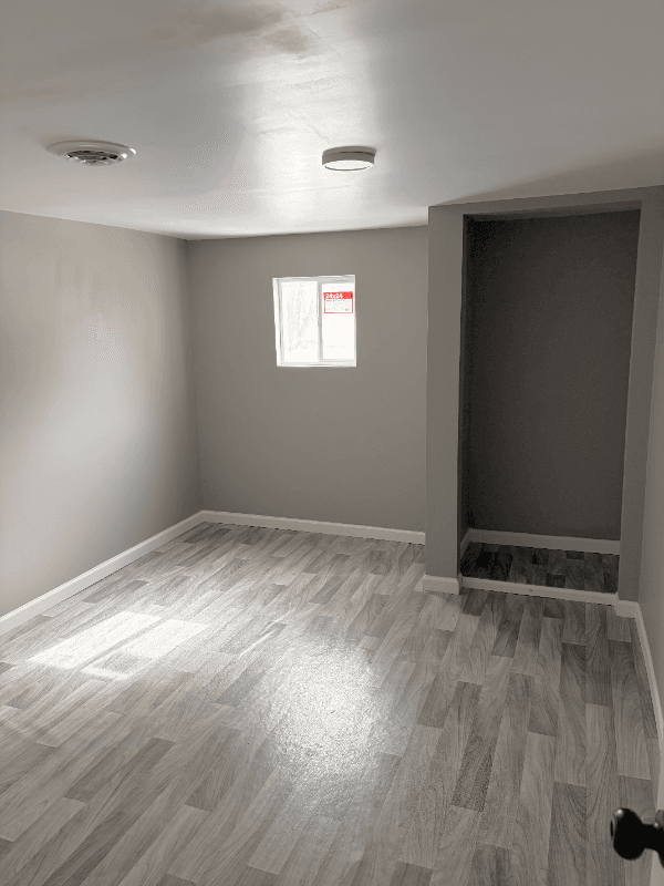 Flint House: 4172 Fenton Road