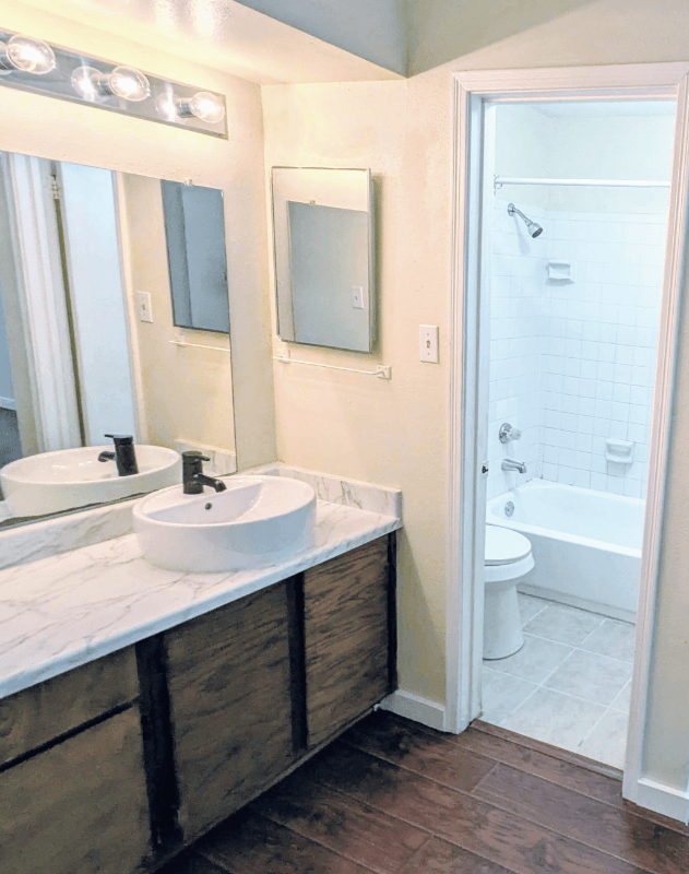 Houston Apartment: 7200 TC Jester blvd APT 204