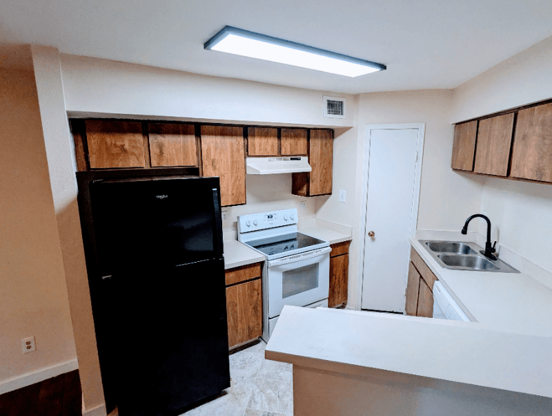 Houston Apartment: 7200 TC Jester blvd APT 204