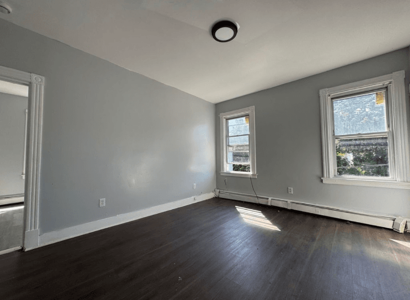 Hartford Apartment: 3 Kenyon Ct