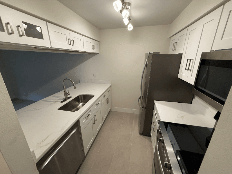 clearwater Condo: 3455 countryside blvd