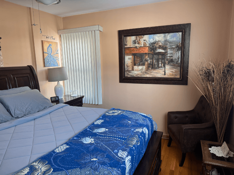 Detroit House: 20455 Strathmoor St