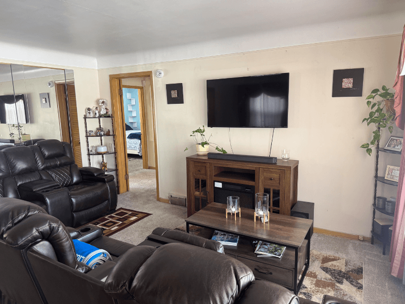 Detroit House: 20455 Strathmoor St
