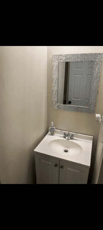Baltimore Single Room: 1633 N Payson st