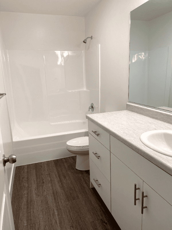 Providence Townhome: 420 West 40 South