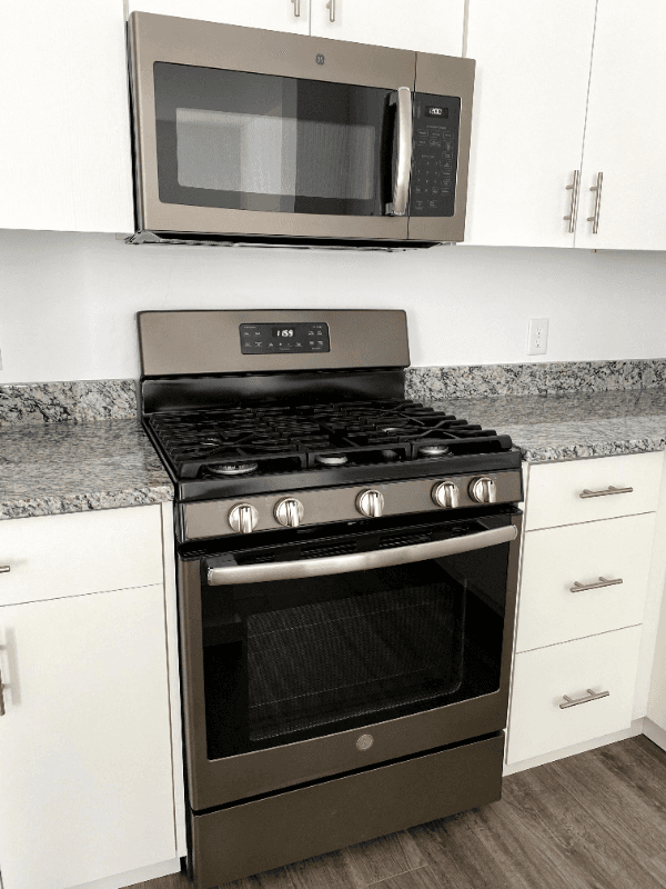 Providence Townhome: 429 West 40 South
