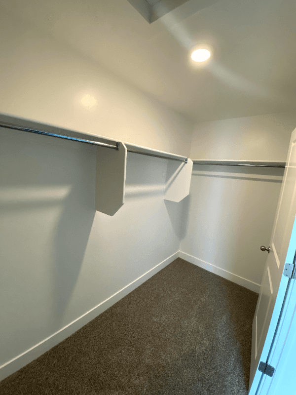 Providence Townhome: 429 West 40 South