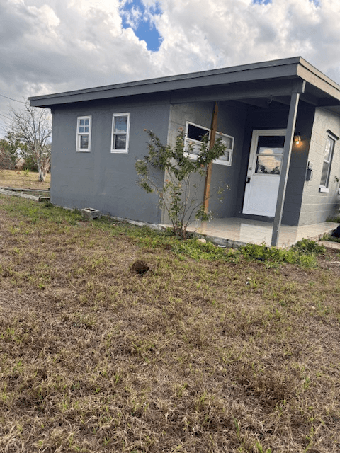 North Port House: 5010 Bullard Street