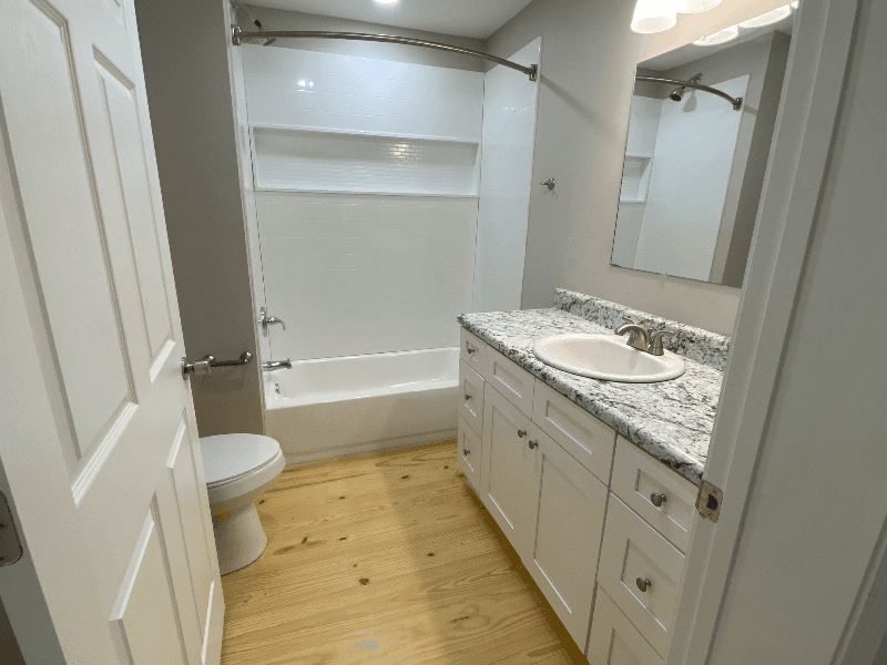 Atmore House: 80 Redwood Lane